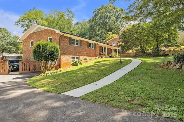 Conover, NC 28613,312 2nd AVE NE