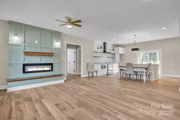 Statesville, NC 28625,115 Peacock Hollar RD