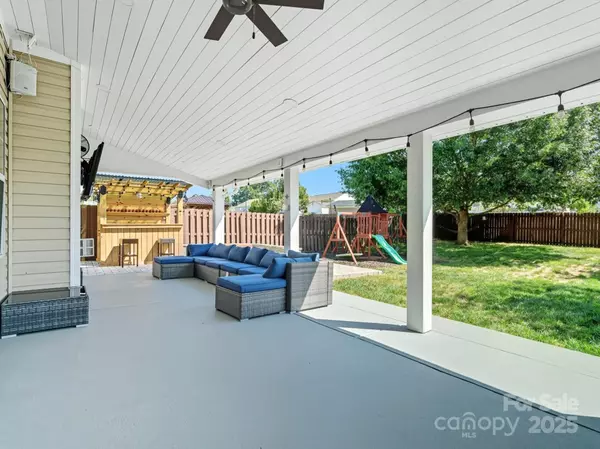 Charlotte, NC 28278,11331 Lamoille LN