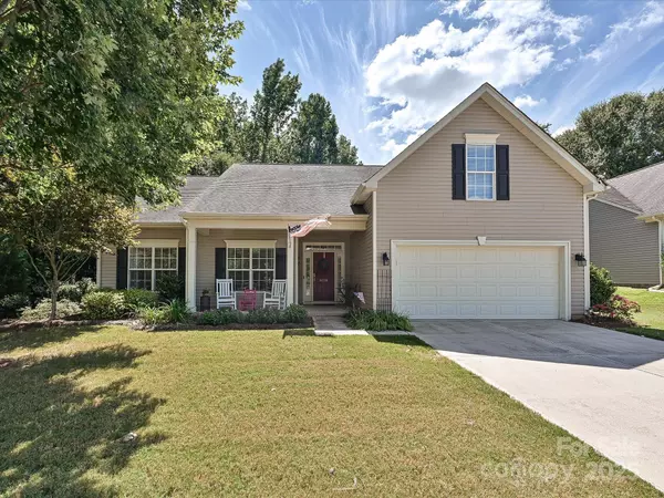 Indian Land, SC 29707,8216 Chatsworth DR