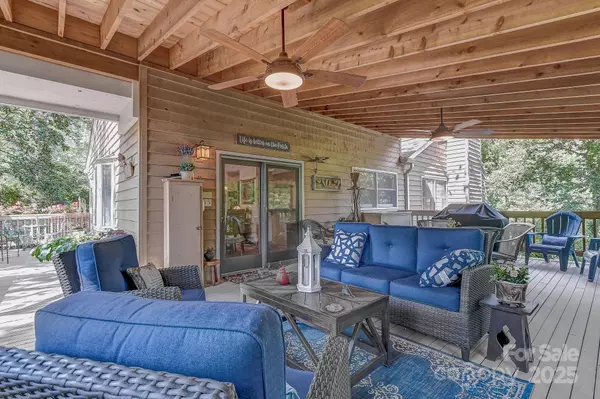 Asheville, NC 28804,75 S Black Oak DR