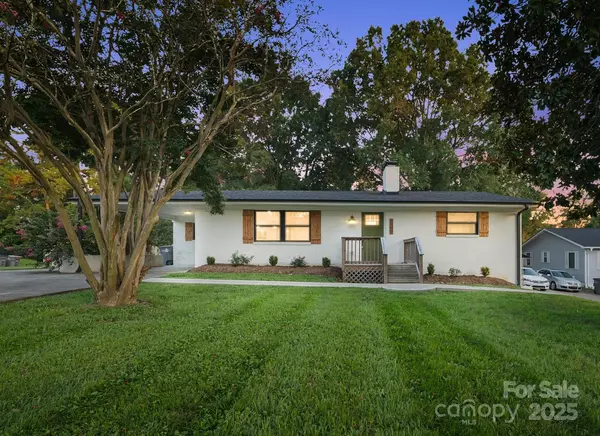 729 Fisher ST, Concord, NC 28027