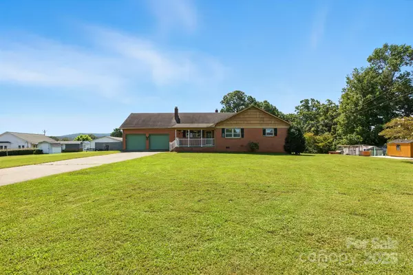 Connelly Springs, NC 28612,101 Lowman ST