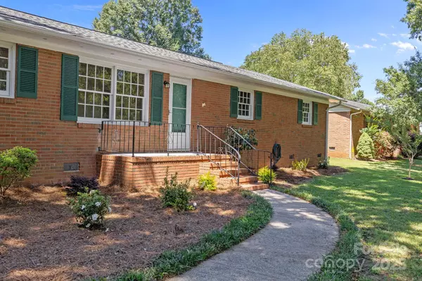 Mint Hill, NC 28227,16409 Thompson RD