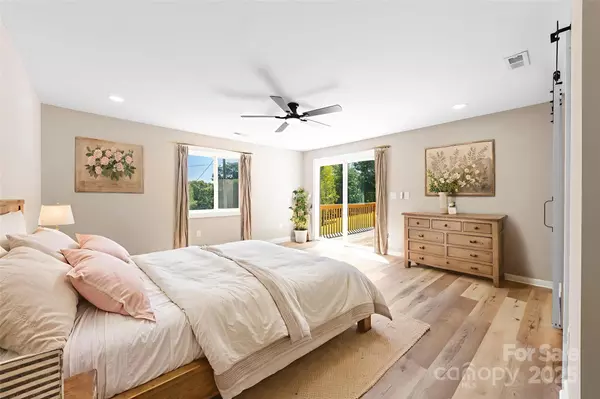 Kings Mountain, NC 28086,120 Center ST