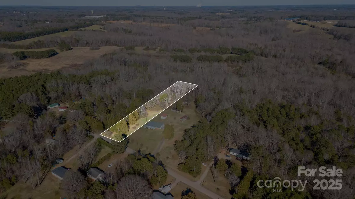 York, SC 29745,1408 Old Puckett PL