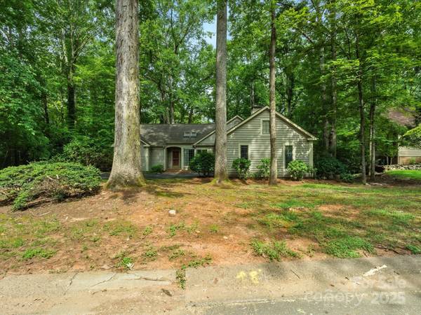Clover, SC 29710,12 Whippoorwill CT