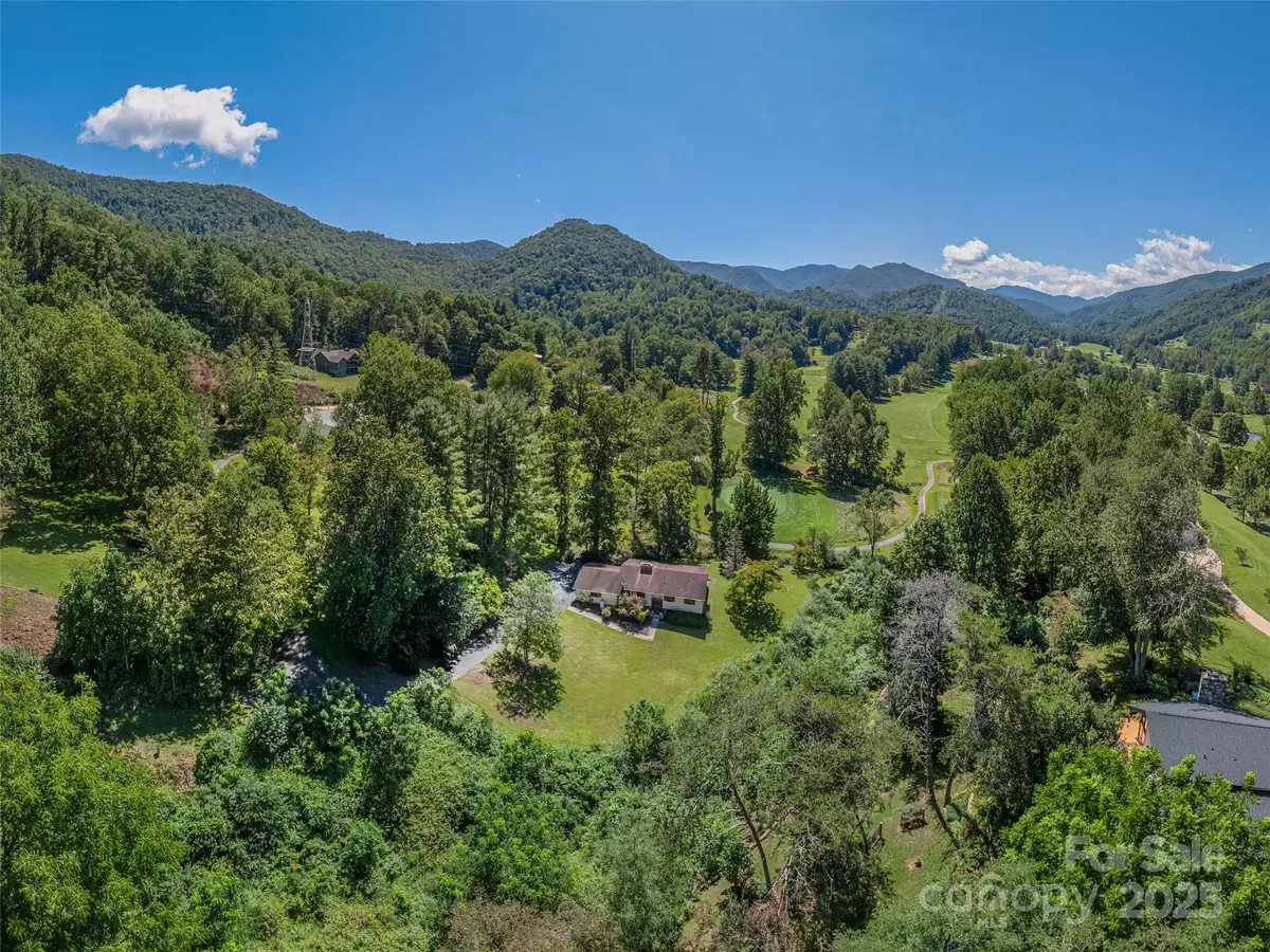 Canton, NC 28716,85 Dawn LN