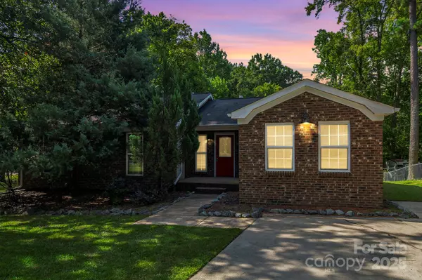 Rock Hill, SC 29732,4989 Post Oak LN