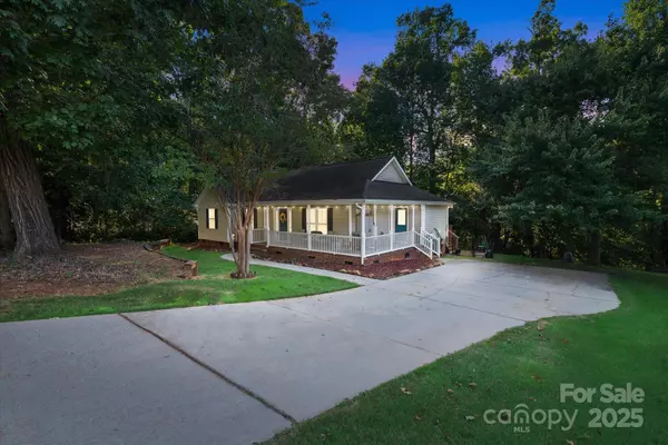 Rock Hill, SC 29732,914 Ragin LN