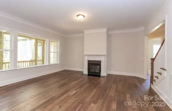 Waxhaw, NC 28173,7517 Lancaster HWY #5