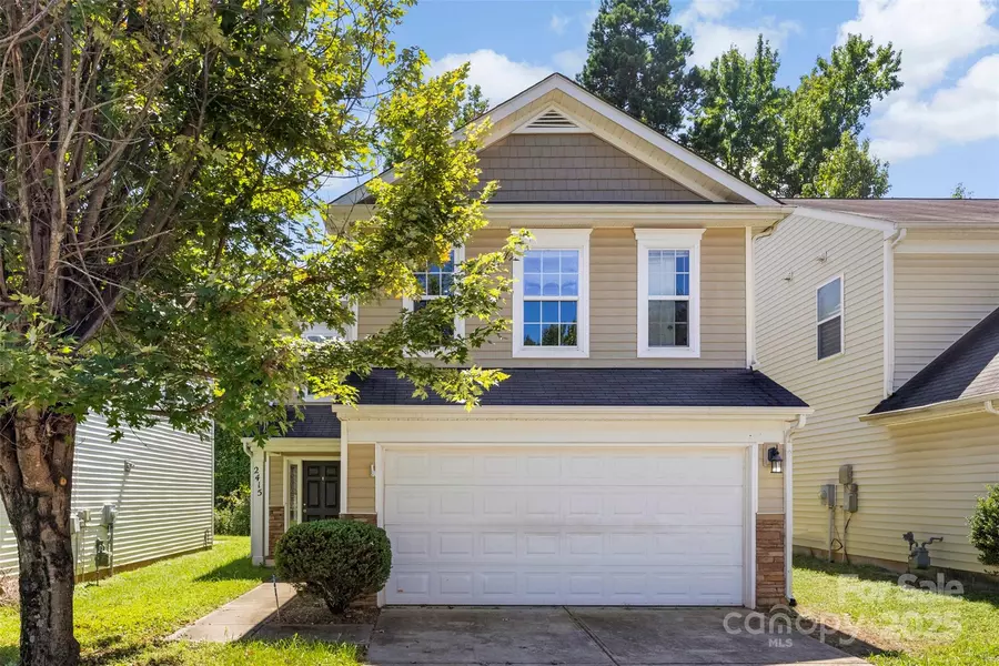 2415 Cairns Mill CT, Charlotte, NC 28269