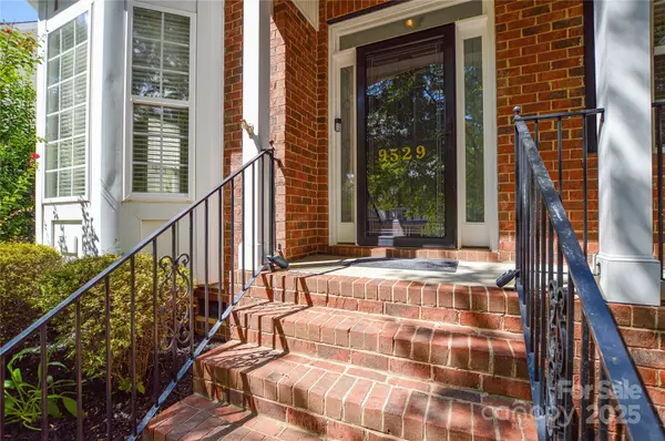 Charlotte, NC 28269,9529 Numenore DR
