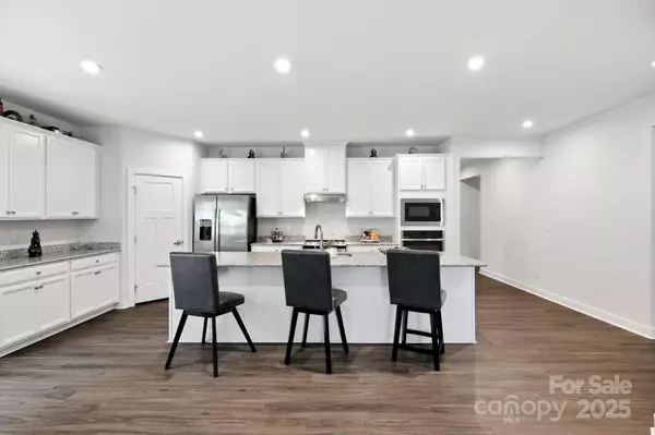 Harrisburg, NC 28215,5112 Larewood DR