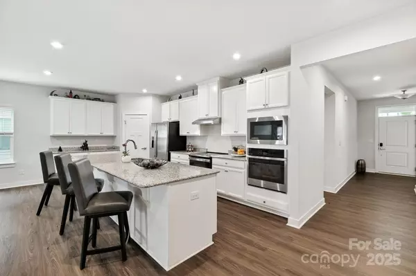 Harrisburg, NC 28215,5112 Larewood DR