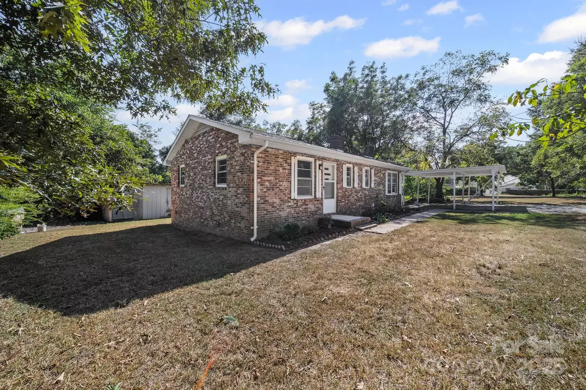 Marshville, NC 28103,114 Shady LN