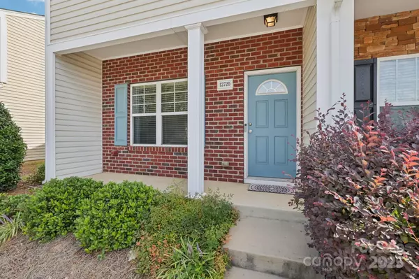 Charlotte, NC 28269,12720 Livengood LN