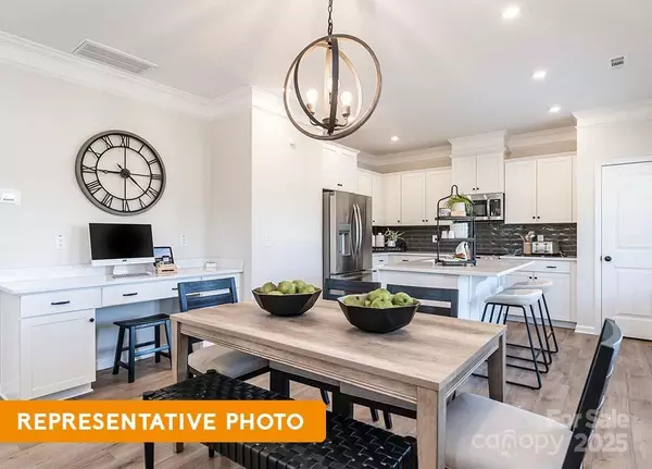 Monroe, NC 28110,541 Hullview VIS