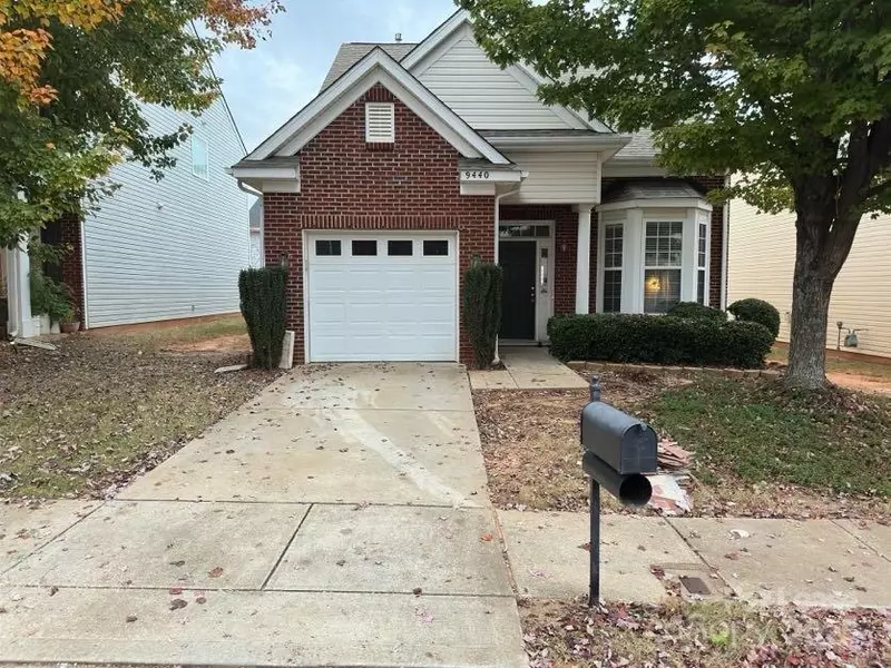 9440 Graywell LN, Charlotte, NC 28277
