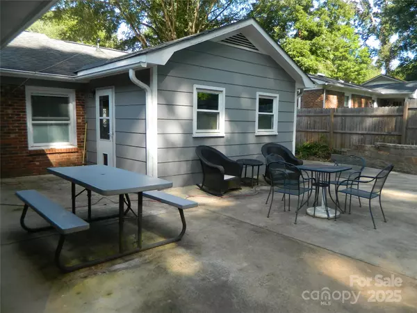 Charlotte, NC 28215,10011 Arbordale AVE