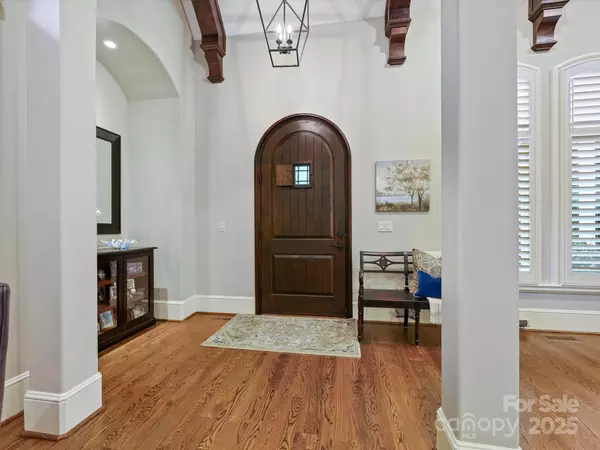 Matthews, NC 28104,9002 Pine Laurel DR