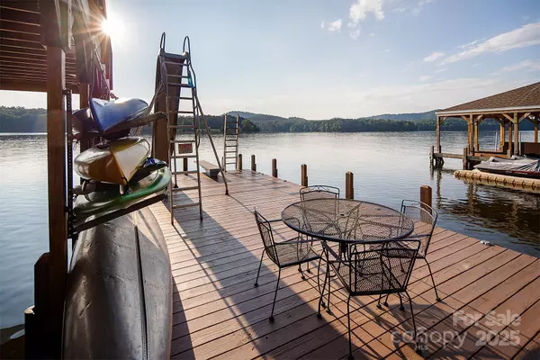 Troy, NC 27371,279 Lakewood CIR