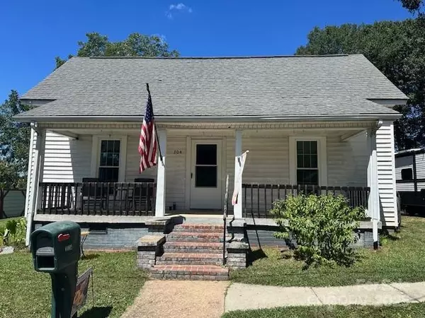 304 Misenheimer DR NW, Concord, NC 28025