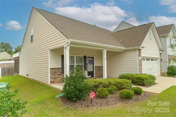 Fort Mill, SC 29715,393 Praline WAY
