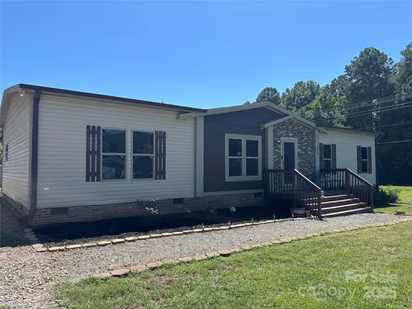 5300 Startown RD, Newton, NC 28658
