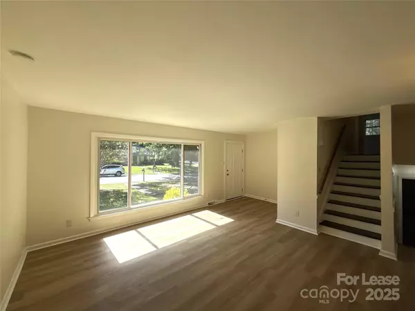 Charlotte, NC 28212,6201 Bonnybrook LN
