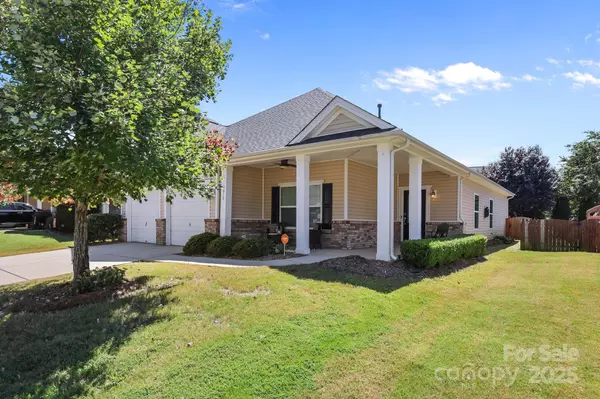 Charlotte, NC 28269,9915 Rocky Ford Club RD