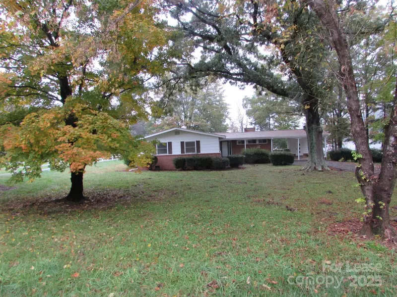 9517 Westmoreland RD, Cornelius, NC 28031