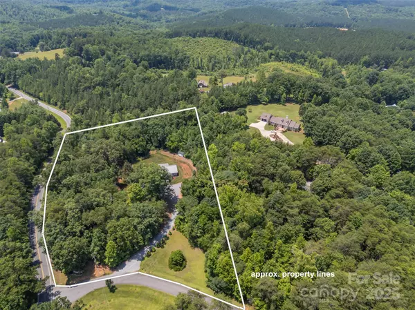 Rutherfordton, NC 28139,107 Grandview DR