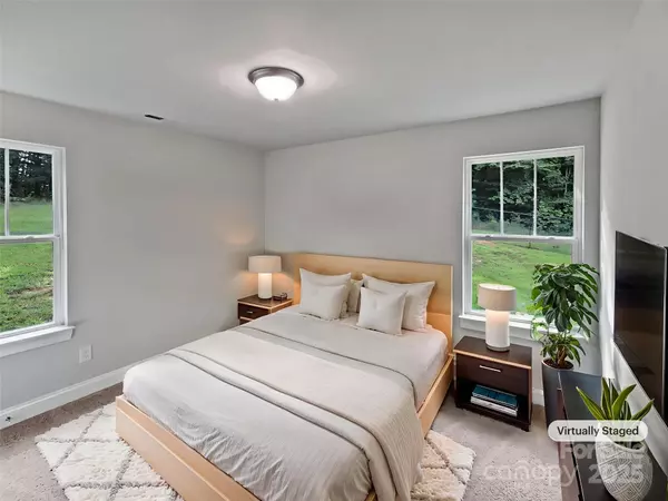 Stanley, NC 28164,464 Summer Ridge RD