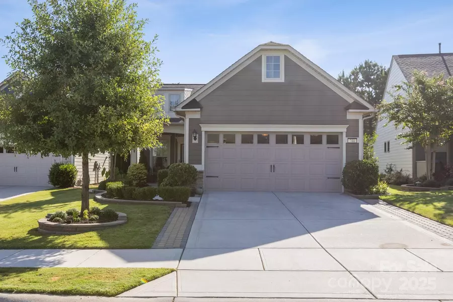 744 Birchway DR, Fort Mill, SC 29715