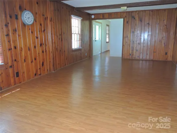 Ellenboro, NC 28040,154 Bradley Loop RD