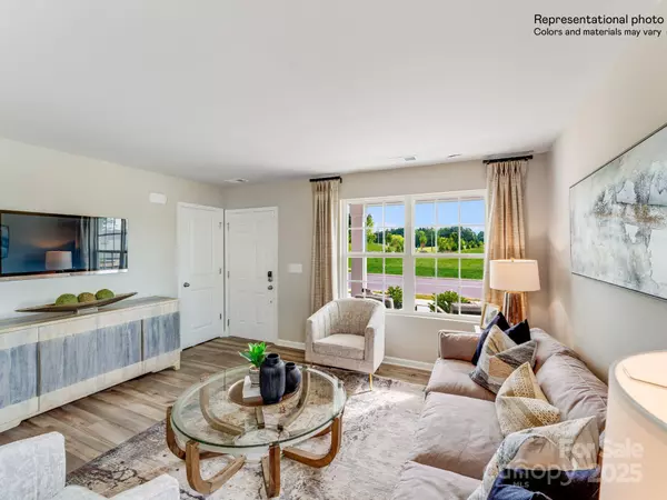 Edgemoor, SC 29712,1727 Little York CIR