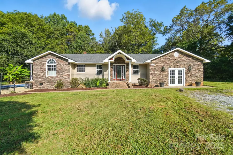 11720 Nc 801 HWY, Mt Ulla, NC 28125
