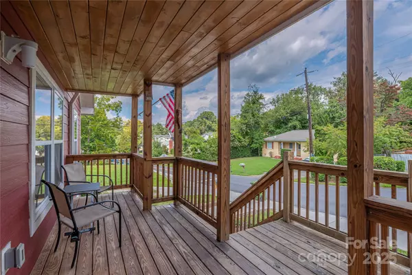 Asheville, NC 28803,173 Onteora BLVD