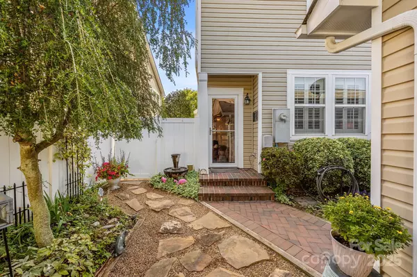 18333 The Commons BLVD, Cornelius, NC 28031
