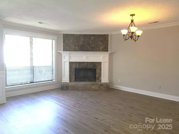 Charlotte, NC 28226,11026 Vista Haven DR