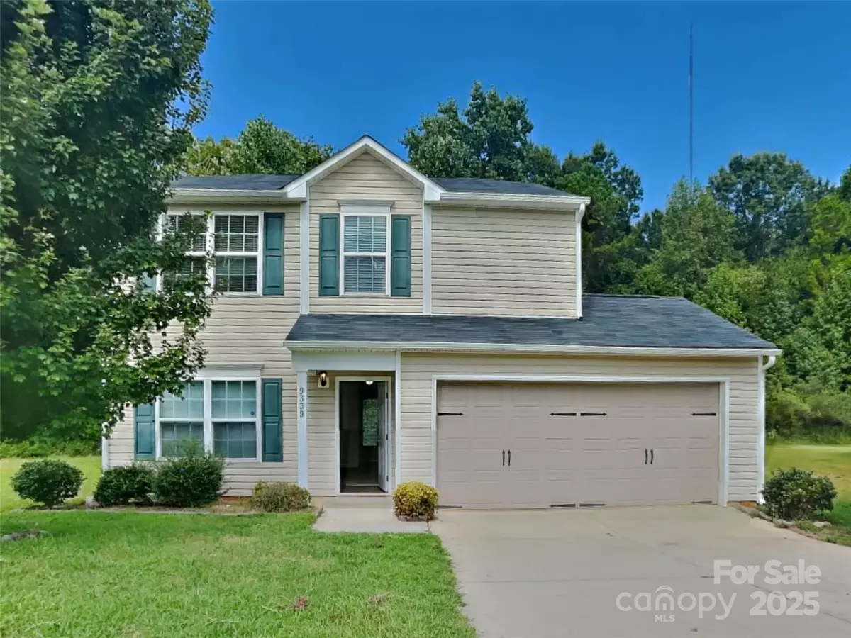 Charlotte, NC 28215,9339 Bradstreet Commons WAY #25