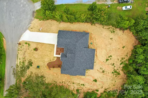 Kannapolis, NC 28081,1132 Reba LN