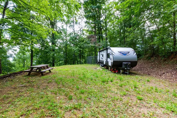 Waynesville, NC 28785,588 Woods RD