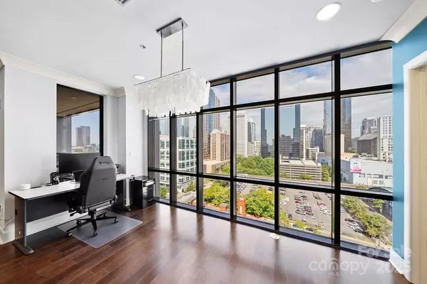 Charlotte, NC 28202,222 S Caldwell ST #1509