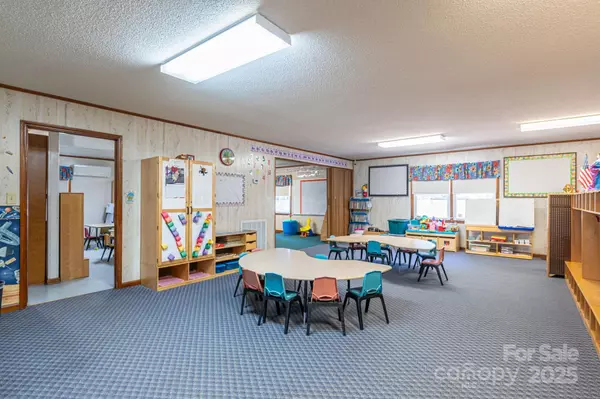 Vale, NC 28168,2482 June Bug RD