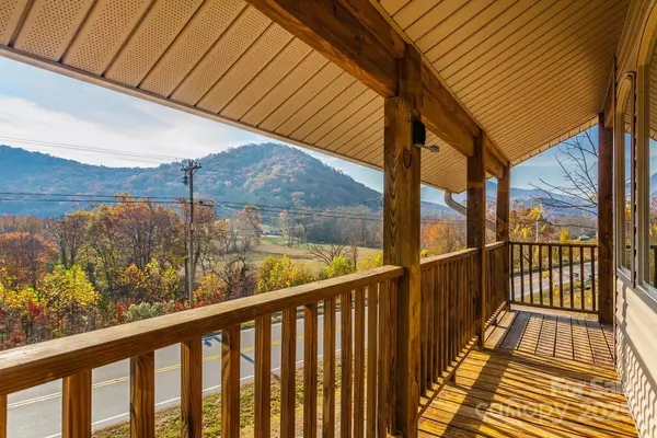 1554 Pisgah HWY, Candler, NC 28715