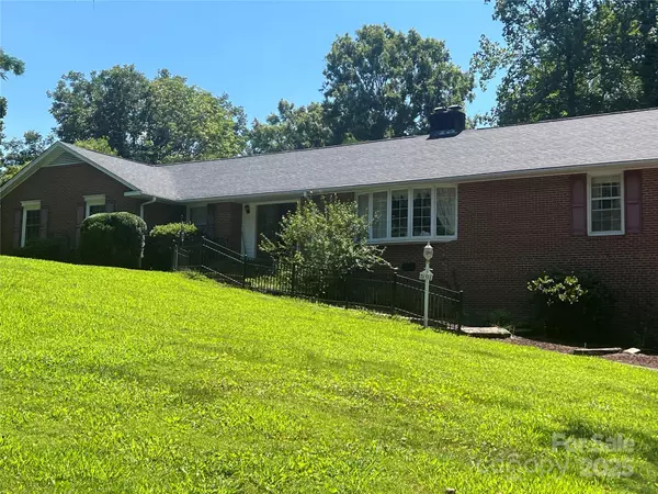 Rock Hill, SC 29732,698 Glendale DR