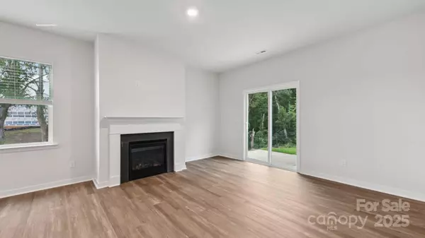 Lincolnton, NC 28092,3094 Ora Smith RD