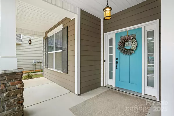 Tega Cay, SC 29708,1814 Larkspur WAY